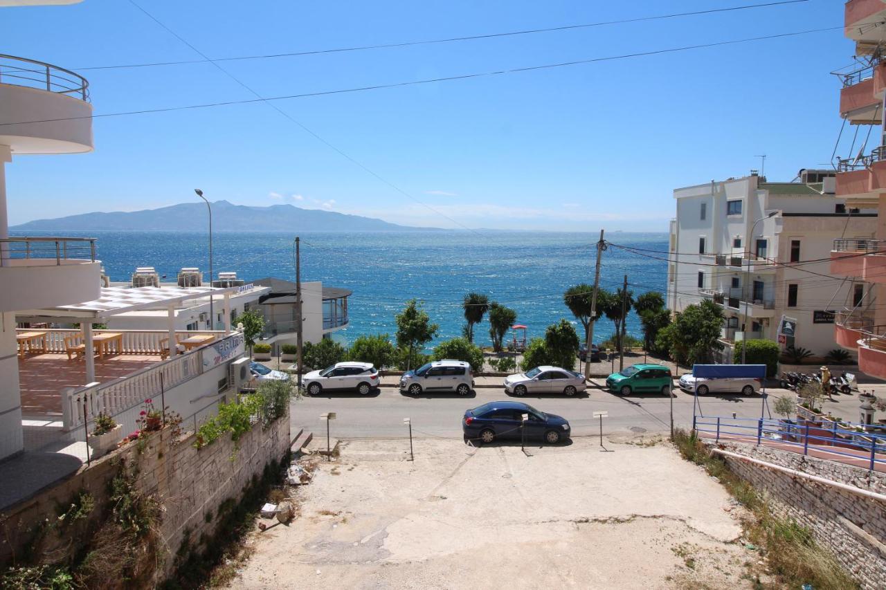 Murati Suites Sarande Bagian luar foto