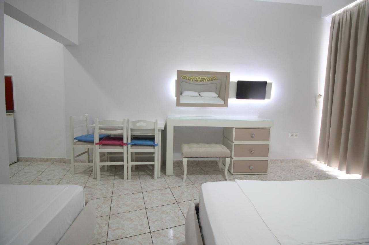 Murati Suites Sarande Bagian luar foto