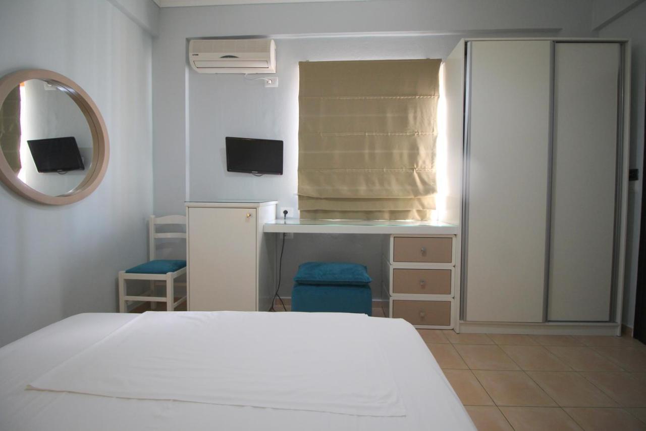 Murati Suites Sarande Bagian luar foto