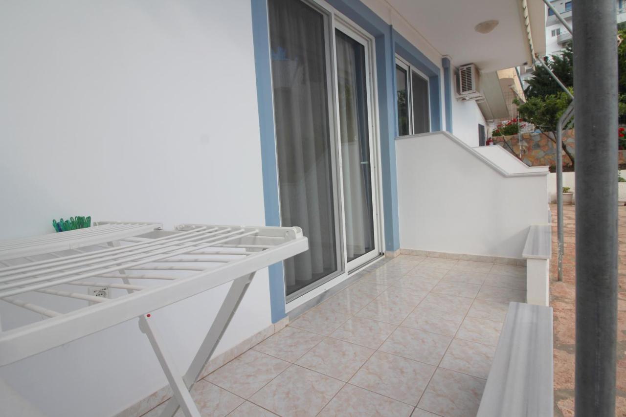 Murati Suites Sarande Bagian luar foto