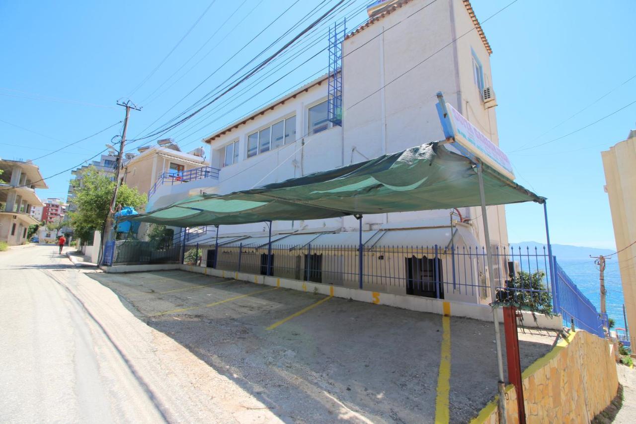 Murati Suites Sarande Bagian luar foto