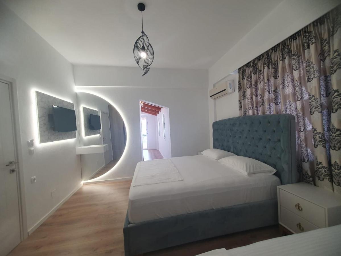 Murati Suites Sarande Bagian luar foto